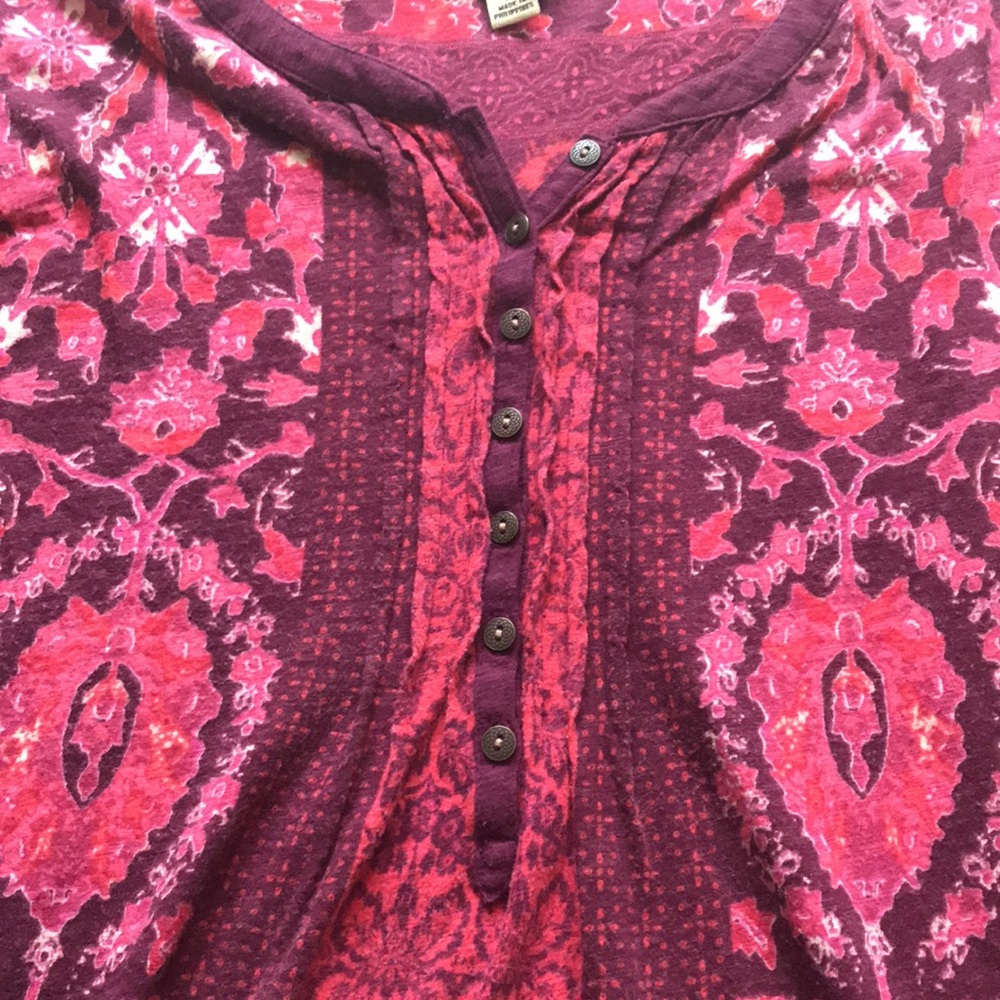 Lucky Brand pink/purple print 3/4 sleeve henley top, medium - Picture 3 of 6
